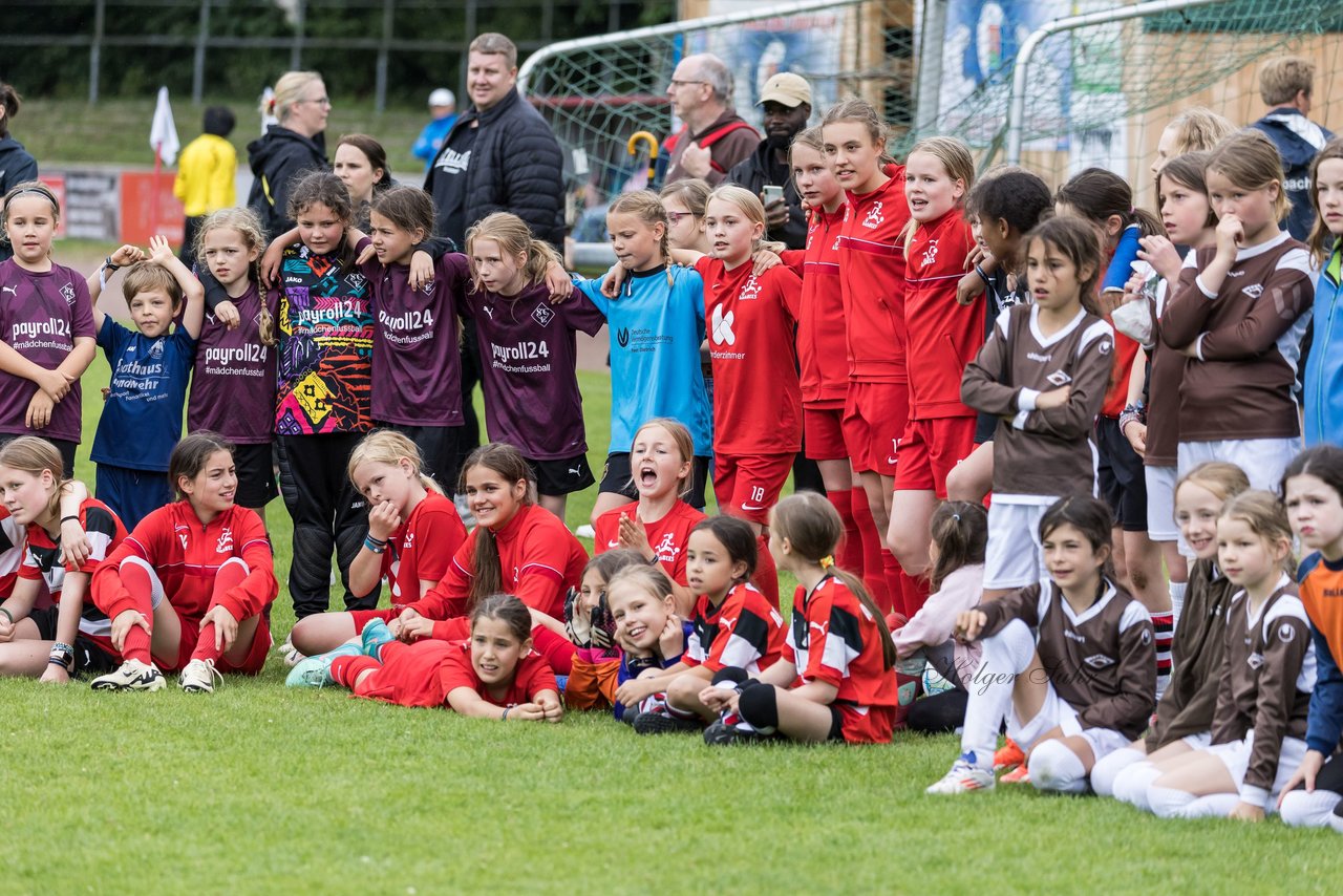 Bild 1051 - Loewinnen Cup